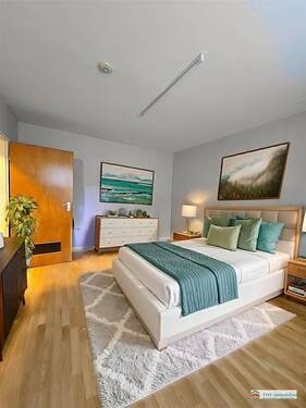 Schlafzimmer 1 - Charmante 3-Zimmer-Wohnung in zentraler Lage