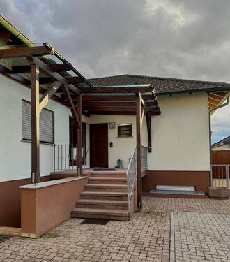 Bild 2 - 7 Zimmer Einfamilienhaus zum Kaufen in Germersheim