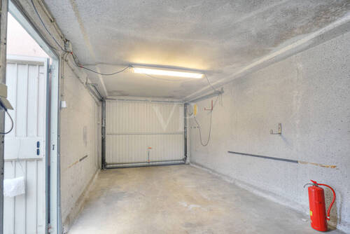 Garage - 