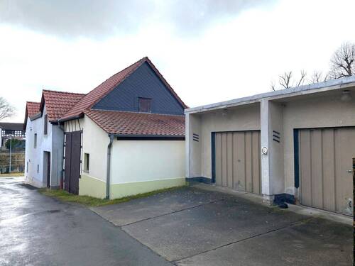 seitliche Ansicht - Einfamilienhaus mit 179,30 m² in Rosendorf zum Kaufen