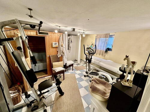 Wellnessbereich mit Klimasauna - 