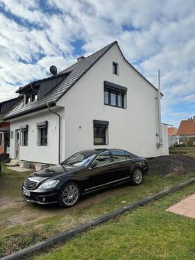Eingang - Exklusiv kernsaniertes Einfamilienhaus mit hochwertiger Ausstattung