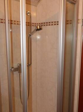 FH571 Badezimmer Dachgeschoss - 