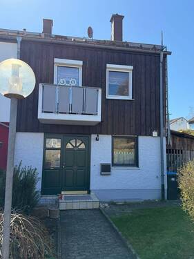 FH571 Hauseingang - 