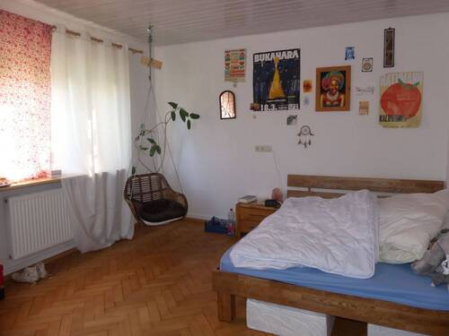 Schlafzimmer EG1 - 