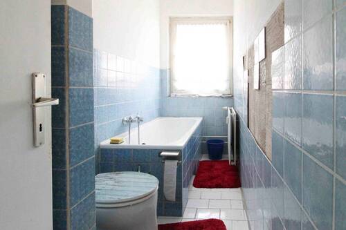 Badezimmer 1.OG rechts - 