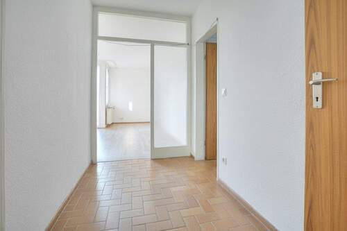 Flur - 2 Zimmer Etagenwohnung in Heilbronn / Böckingen