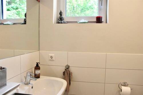 Gäste WC mit Dusche - 