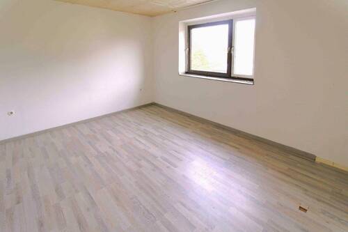 Schlafzimmer II - OG - 