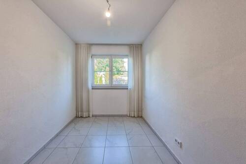 Büro oder Kinderzimmer - 