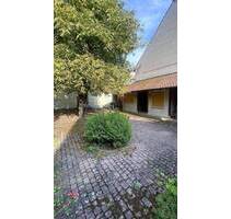 Denkmalgeschützes Gasthaus mit Biergarten - Volkach