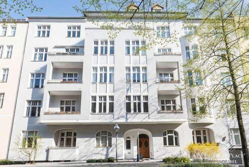 Außenansicht - Stilvoll sanierter Altbau nahe Kurfürstendamm - Großzügiges Wohnen auf höchstem Niveau