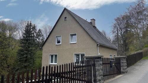 Ansicht - 5 Zimmer Einfamilienhaus zum Kaufen in Lauenstein