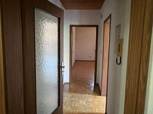11 EG Wohnungstür.jpeg - 