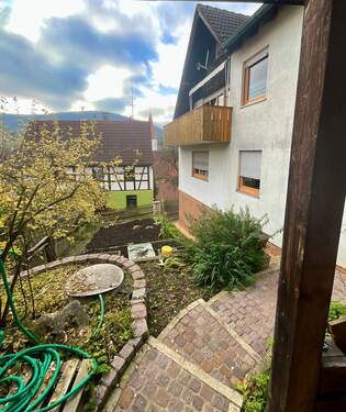 Aussenansicht.jpeg - 9 Zimmer Mehrfamilienhaus, Wohnhaus in Happurg