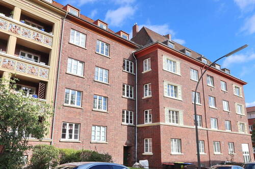 Titelfoto - 2 Zimmer Mehrfamilienhaus, Wohnhaus zum Kaufen in Hamburg