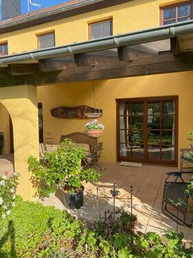 überdachte Terrasse - 