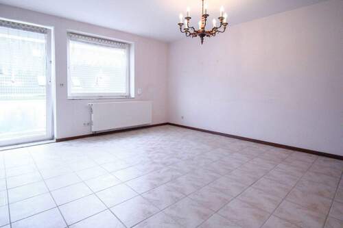 Wohnzimmer Ansicht 2 - 4 Zimmer Einfamilienhaus zum Kaufen in Stralsund