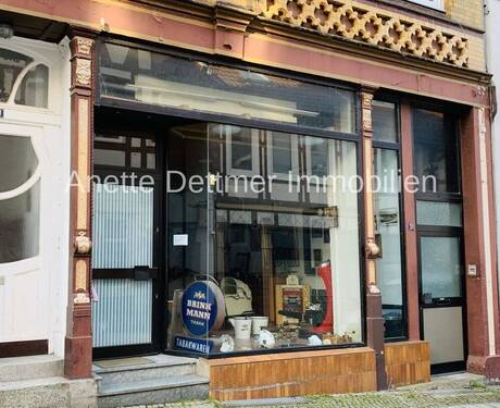 Zugang und Schaufenster - 4 Zimmer Gewerbeobjekt (Büro, Produktion, Verkauf) zur Miete in Alfeld (Leine)