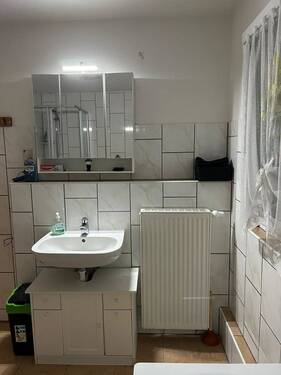 Haus 1 Badezimmer - 