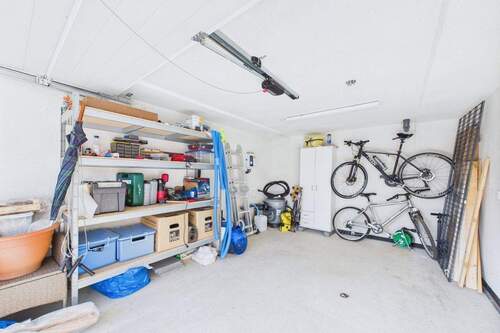 CAM03586G0-PR0052-STILL011 - 