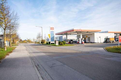 Nachbarschaft mit großem Branchenmix - 