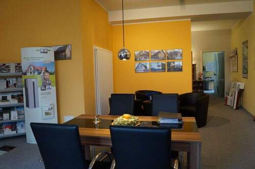 Ladenlokal - Gewerbeobjekt (Büro, Produktion, Verkauf) in Fürstenwalde/Spree