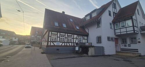 Außenansicht - 7 Zimmer Einfamilienhaus zum Kaufen in Stuttgart