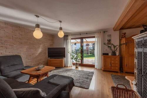 Wohnzimmer aus anderer Sicht - 