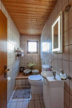 Gäste-WC - EG - Haus 1 - 