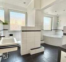 Bad mit Wohnung! - 320.000,00&nbsp;EUR Kaufpreis, ca.&nbsp; 85,00&nbsp;m&sup2;&nbsp;Wohnfl&auml;che in Regensburg (PLZ: 93053) Kasernenviertel