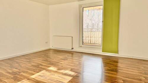 Bild 3 - 3 Zimmer Etagenwohnung in Regensburg