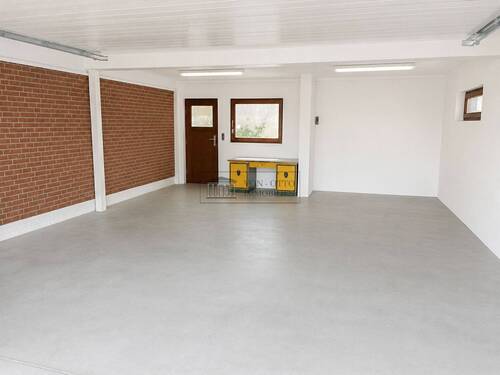 Garage - 