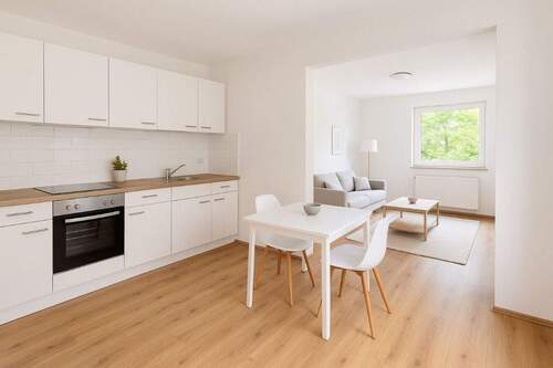 Beispiel - Blick aus der Küche zum Wohnzimmer - 