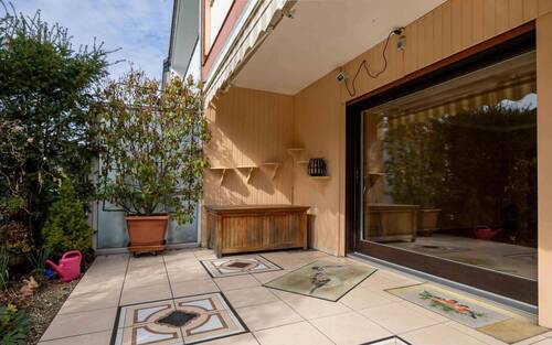 Terrasse - Reihenendhaus mit 115,00 m&sup2; in Heusenstamm zum Kaufen