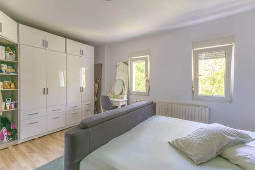 großes Schlafzimmer - 