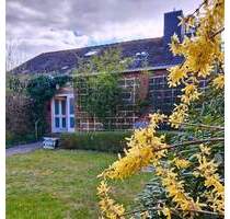 Einfamilienhaus - Südlage - 30 Zone - 6 Zimmer - Balkon - 2 Bäder - Keller - Tiefgarage - Hamburg Wellingsbüttel