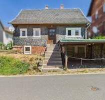 Gemütliches Haus - 4 Zimmer zum individuellen Wohnen - Neuhaus-Schierschnitz