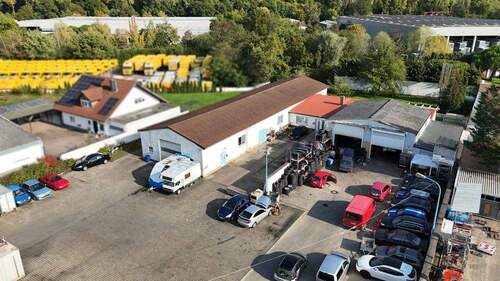 Halle 2 + 3 + Bungalow - 