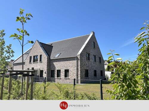 IMG_0224 - Großzügiges Wohnen im Effizienzhaus 40 EE - Die nachhaltige Einfamilienhaus-Alternative