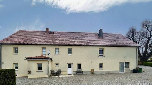Haus Hofseite - 5 Zimmer Mehrfamilienhaus, Wohnhaus in Königsbrück