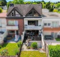 Charmantes Familienhaus mit sonnigem Garten und großzügigem Raumangebot - Köln Pesch