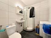 Bad - Gepflegte 1-Zimmer-Wohnung mit großer Loggia & Stellplatz in Dietzenbach-Mitte