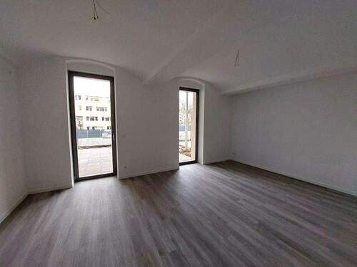 Wohnküche mit Ausgang zur Terrasse - 3 Zimmer Etagenwohnung in Chemnitz