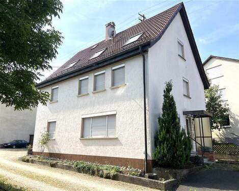 Seitenansicht - 9 Zimmer Mehrfamilienhaus, Wohnhaus in Schwäbisch Gmünd