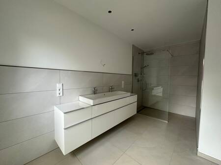 Badezimmer II - 