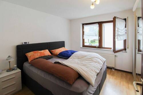 Schlafzimmer 2 - 