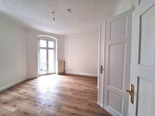 Bild 1 - Attraktive Altbauwohnung in Frankfurt (Oder)