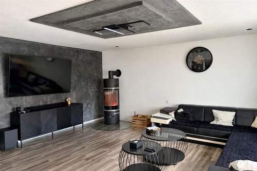 Wohnzimmer - 1 Zimmer Einfamilienhaus zum Kaufen in Langenau