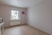 Zimmer 2 - 